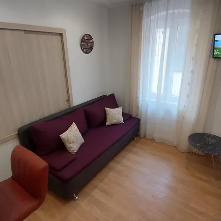 Apartament 3m Peristil *