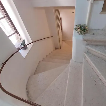 Appartement 3m Peristil