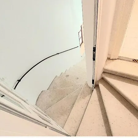 3m Peristil Apartman *