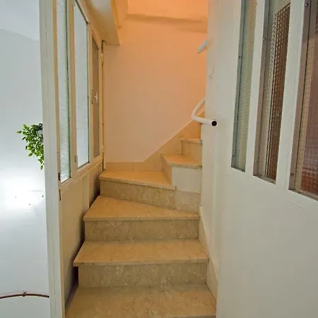 3m Peristil Apartman Split