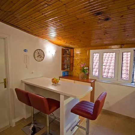 3m Peristil Appartement Split