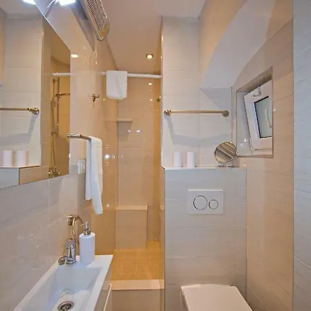 3m Peristil Apartman Split