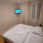 3m Peristil Сплит