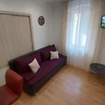 Apartment 3m Peristil *