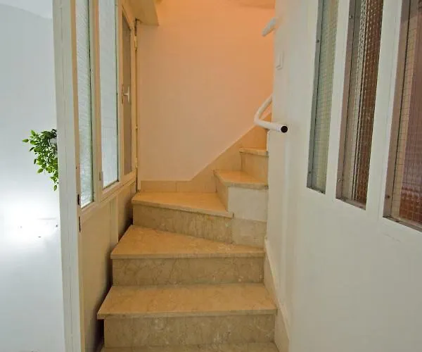 3m Peristil Appartement Split